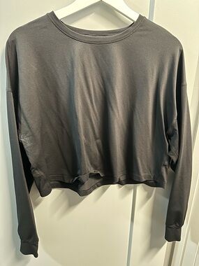 lululemon athletica Cropped Long-Sleeve Top — Black